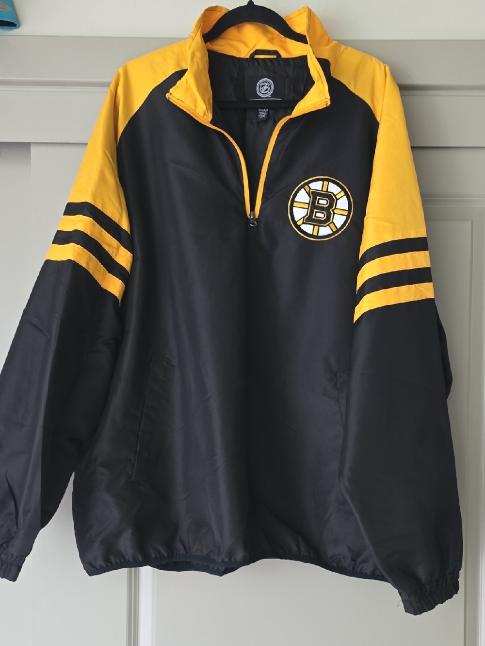 Boston Bruins Black & Yellow Windbreaker Jacket